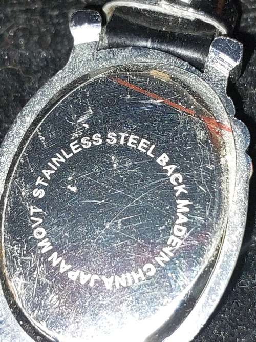 A VINTAGE JOBLOT COSTUME WATCHES SOLD AS IS NOT TESTED