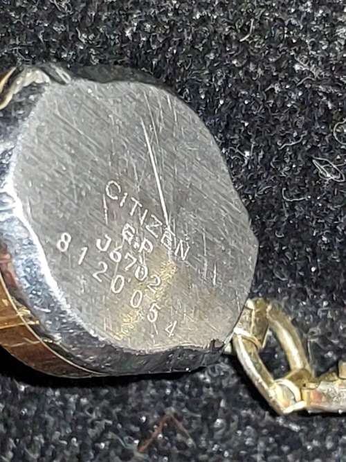 A HIGHLY COLLECTABLE ANTIQUE COLLECTION WOMANS WATCHES