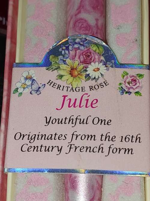 A JOBLT GIFT SETS SOLD AS IS