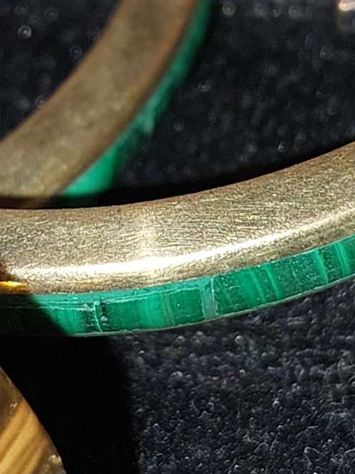 A QUALITY VINTAGE JOBLOT BANGLES JADE ICE AND BRACELETS