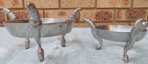TWO BEAUTIFUL CAROL BOYES-STYLE TABLETOP POTS OR SERVING BOWL STANDS IN MINT CONDITION SOLD AS IS