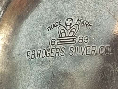 AN ANTIQUE F,B RODGERS SILVER COMPANY 1883 TRADEMARK SILVER PLATED TEAJUG SET