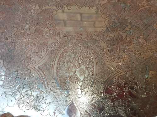 A VINTAGE VICTORIAN-STYLE SOLID SILVER PLATED SERVING TRAY