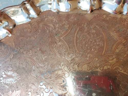 A VINTAGE VICTORIAN-STYLE SOLID SILVER PLATED SERVING TRAY