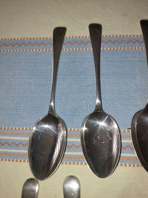 A COLLECTION OF ENGLISH EPNS CUTLERY SOLD AS IS