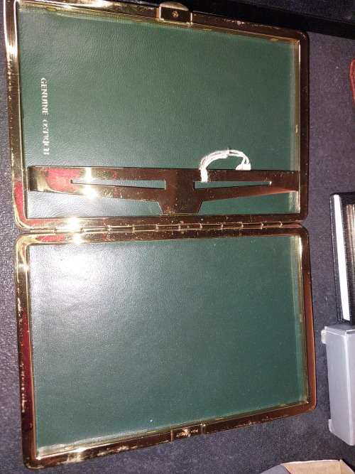 AN EXECUTIVES COLLECTION OF ACCESSORIES