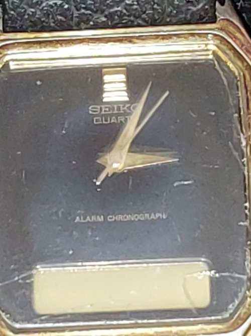 TWO RARE VINTAGE SEIKO DIGITAL QUARTZ WATCHES SOLD AS IS NOT TESTED