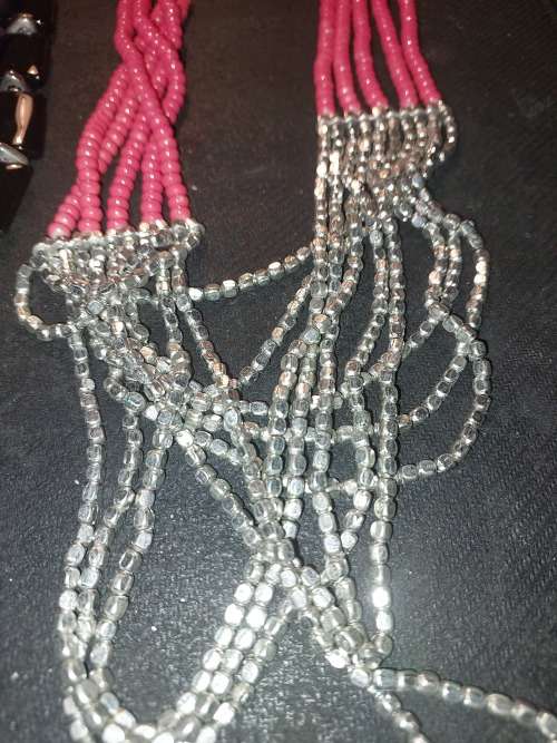 AN IMMIGRATING LADY`S QUALITY COLLECTION OF COSTUME NECKLACES SOLD AS IS