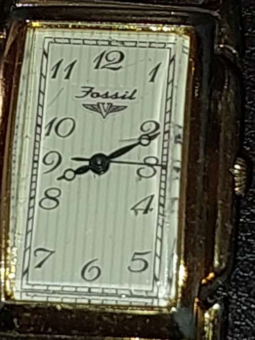 A RARE COLLECTION WOMANS WRIST WATCHES