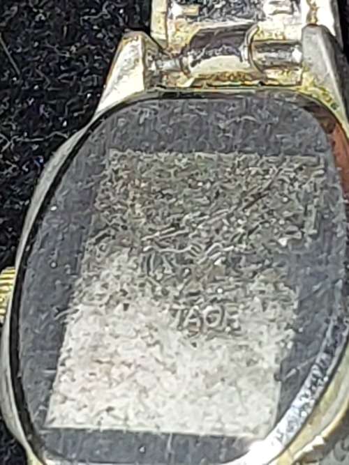 A VINTAGE COLLECTION JOB LOT WOMANS WRIST WATCHES SOLD AS IS NOT TESTED