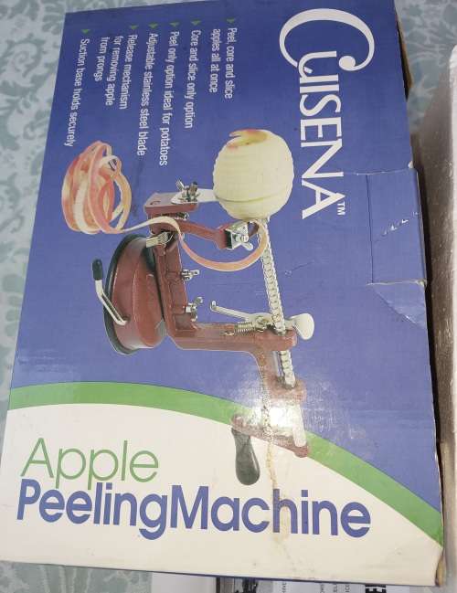 AN ORIGINAL CUISINA APPLE PEELING MACHINE