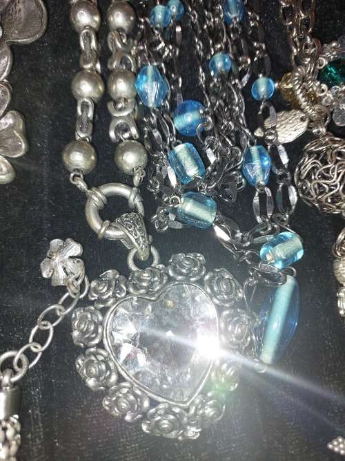 A QUALITY HAND MADE IN ISREAL COSTUME NECKLACES SOLD AS IS