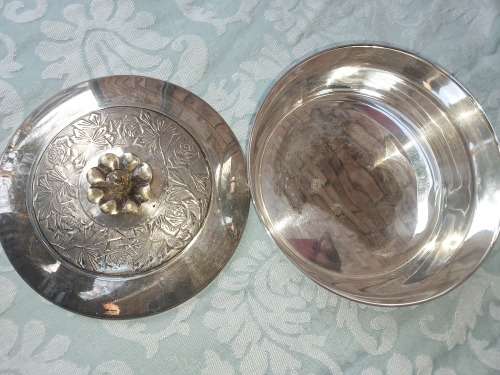 A VINTAGE PACCA SERVING BOWL EPNS MADE IN ITALY