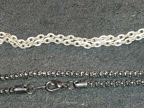 A COLLECTION OF VINTAGE TURQUOISE AND OTHER COSTUME NECKLACES SOLD AS IS
