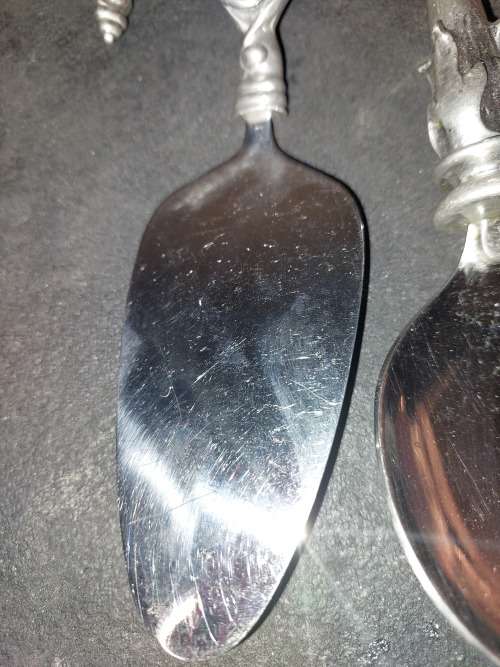A COLLECTION OF ART DECOR KITCHENALIA SOLD AS IS