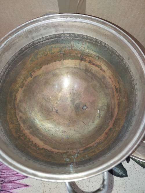A BEAUTIFUL VINTAGE AND ANTIQUE SERANGO EPNS SOUP TURINE