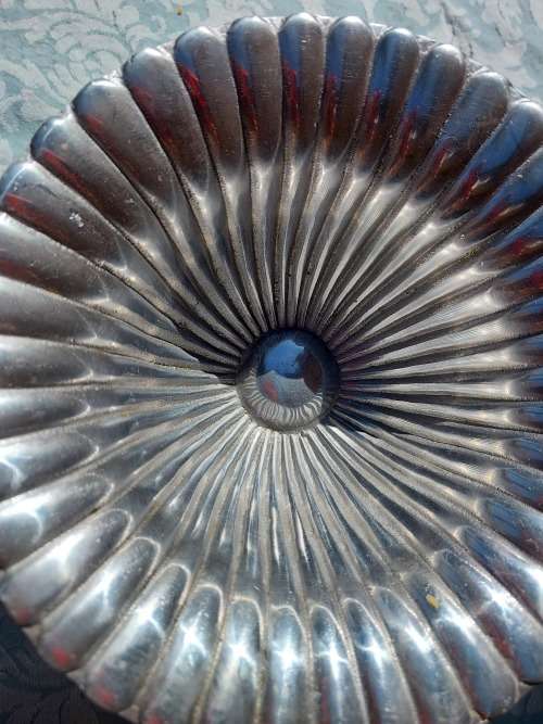 A VINTAGE ART DECOR ALUMINUM ALLOY SERVING TRAY SOLD AS IS