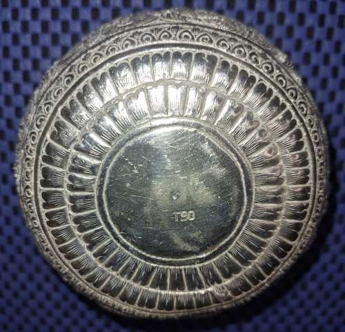 TWO VINTAGE VIETNAMESE BUDDHIST TEMPLE ENGRAVE SCENES SILVER PLATED BOWLS