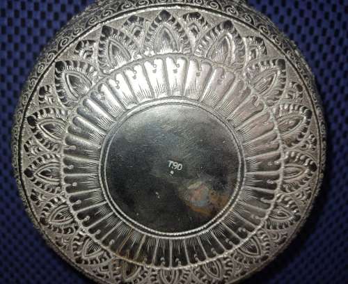 TWO VINTAGE VIETNAMESE BUDDHIST TEMPLE ENGRAVE SCENES SILVER PLATED BOWLS