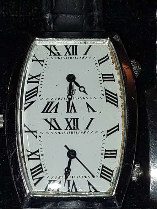 A bulk collection of quality costume quartz watches sold as is not tested