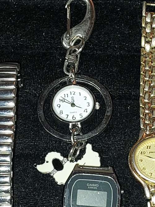 A bulk collection of quality costume quartz watches sold as is not tested