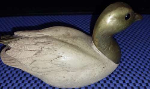 A RARE COLLECTION VINTAGE ELLI MALEVOLTI SCULPTURED MANDRIN DUCKS
