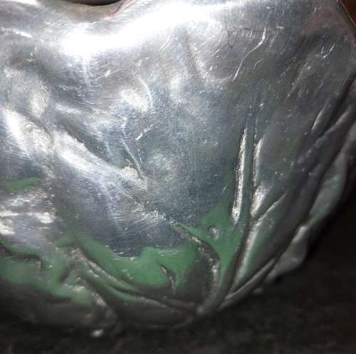 A 30 X 15 CENTIMETER HACIENDA REAL MEXICAN PEWTER SERVING BOWL