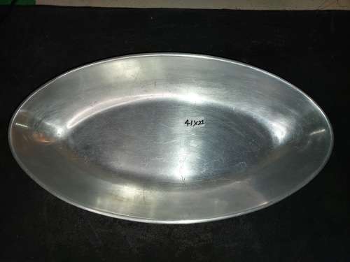A VINTAGE WILSON COLOMBIA, WILSON FOX DESIGN ALLOY PEWTER OVAL SERVING PLATTER