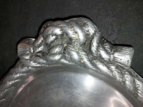 A VINTAGE 49 X 32 CENTIMETER OVAL CAROL BOYES STYLE ALUMINIUM/PEWTER ALLOY SERVING PLATTER