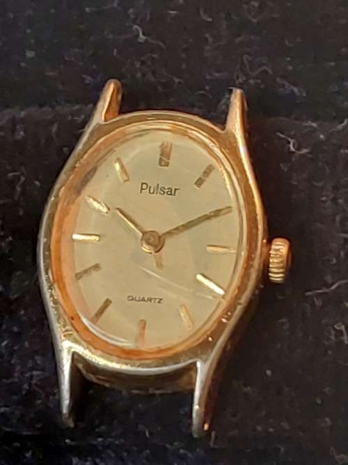 A COLLECTION OF JAPANESE MOVEMENT DRESS WATCHES