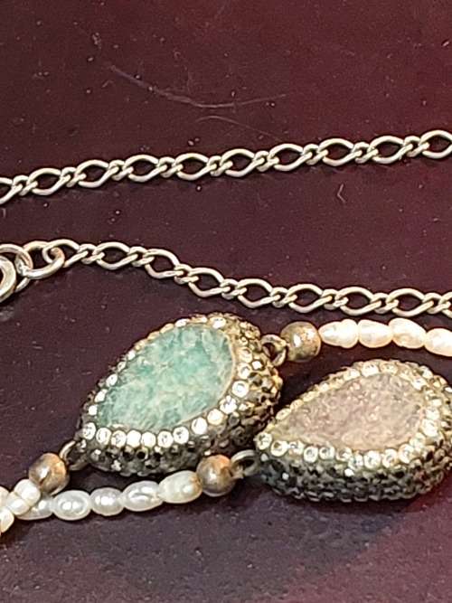 A VINTAGE COLLECTION OF DESIGNER COSTUME NECKLACES