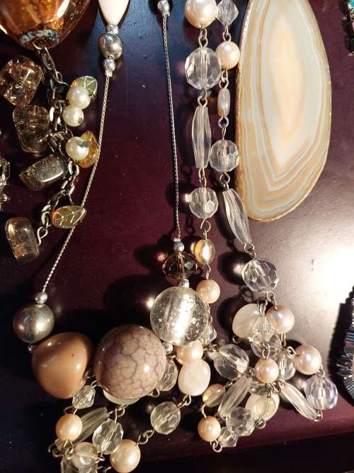 A DESIGNER COLLECTION COSTUME NECKLACES SOLD AS IS