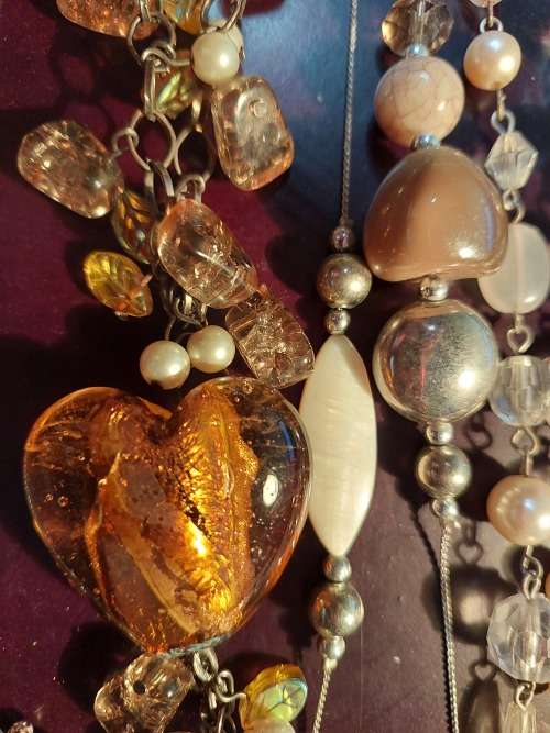 A DESIGNER COLLECTION COSTUME NECKLACES SOLD AS IS