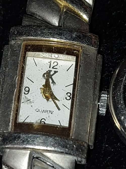 A VINTAGE AND ANTIQUE COLLECTION OF 20 QUALITY  WOMANS WATCHES SOLD AS IS NOT TESTED