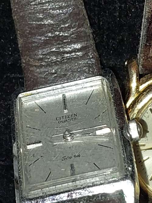 A VINTAGE AND ANTIQUE COLLECTION OF 20 QUALITY  WOMANS WATCHES SOLD AS IS NOT TESTED
