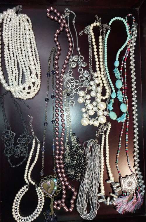 A CLASSY AND QUALITY DESIGNER NECKLACE COLLECTION