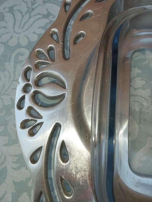 AN ALUMINUM ALLOY CAROL BOYES STYLE RECTANGULAR SERVING TRAY