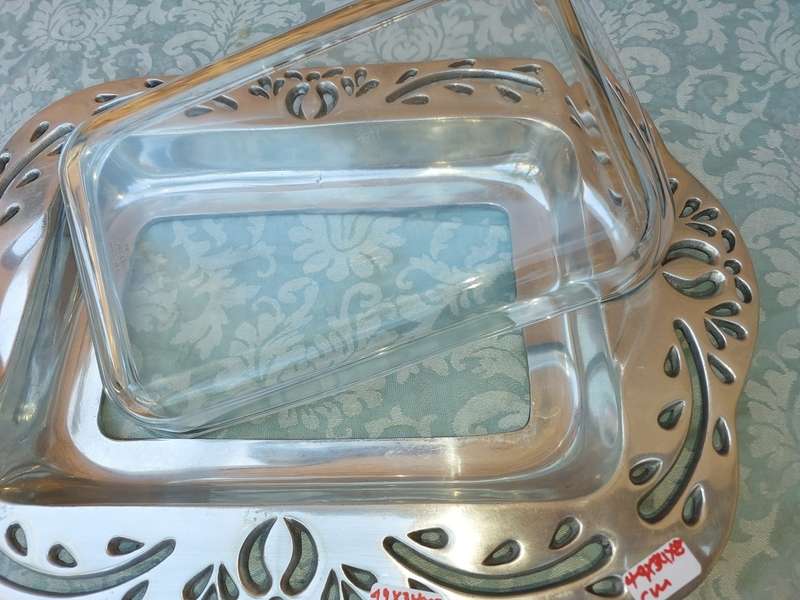 AN ALUMINUM ALLOY CAROL BOYES STYLE RECTANGULAR SERVING TRAY