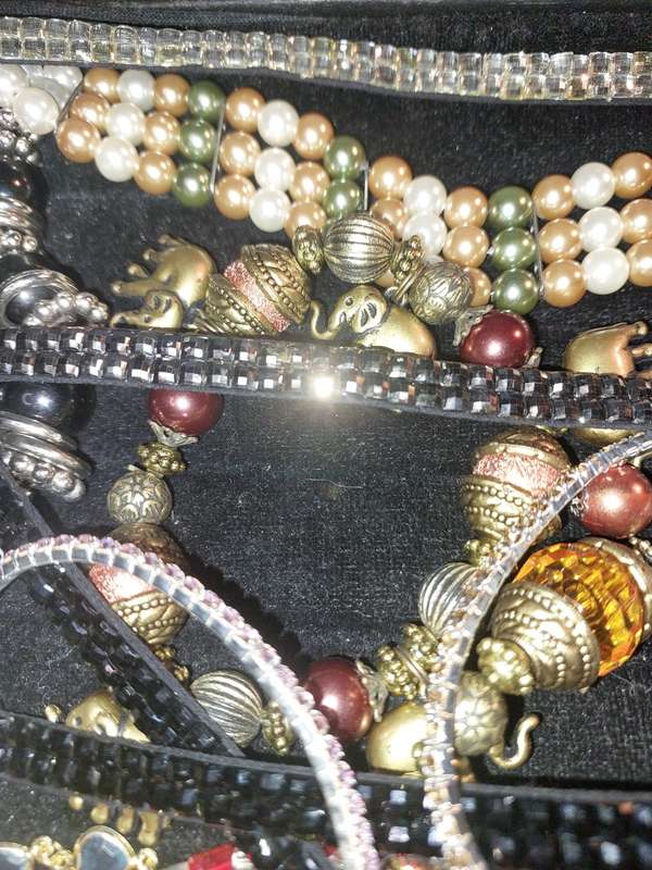 A BULK COLLECTION JOB LOT FASHION BRACELETS SOLD AS IS