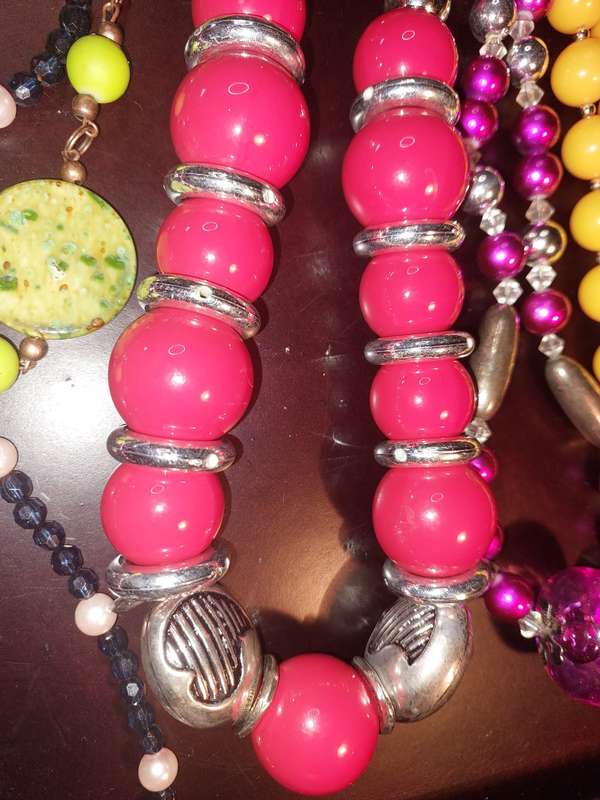 A JOB LOT COSTUME NECKLACES SOLD AS IS