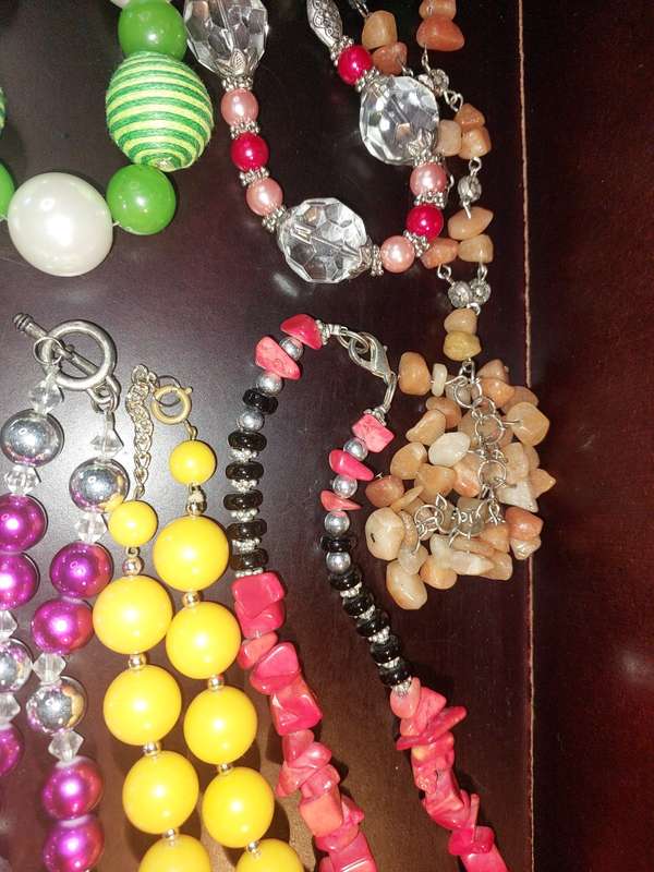 A JOB LOT COSTUME NECKLACES SOLD AS IS