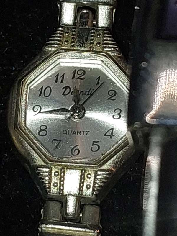 A BULK COLLECTION VINTAGE LADY`S WATCHES