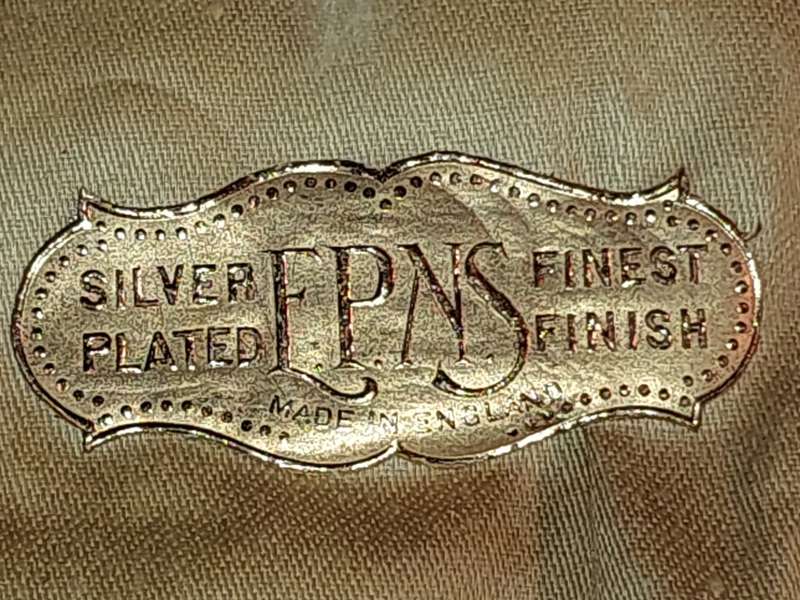 AN ANTIQUE SILVER PLATE EPNS FINEST FINISH MADE IN ENGLAND SET OF 6 TEASPOON