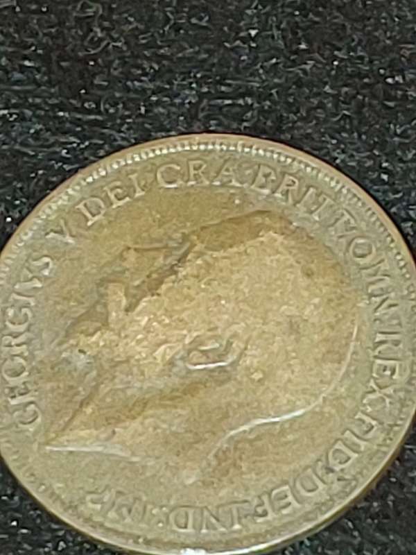 AN ANTIQUE COIN COLLECTION OF 9 ONE PENNY COINS UK