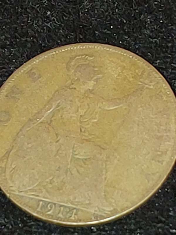 AN ANTIQUE COIN COLLECTION OF 9 ONE PENNY COINS UK