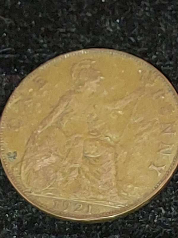 AN ANTIQUE COIN COLLECTION OF 9 ONE PENNY COINS UK