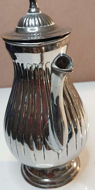 VINTAGE VICTORIAN  SILVER PLATED TEAPOT