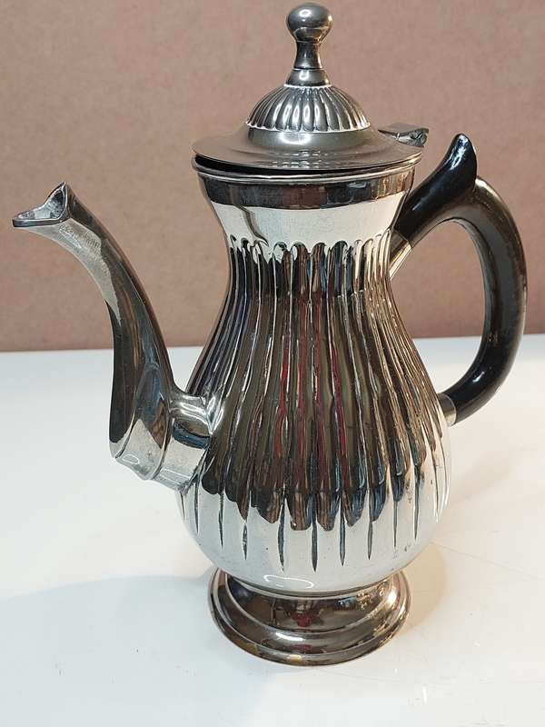 VINTAGE VICTORIAN  SILVER PLATED TEAPOT