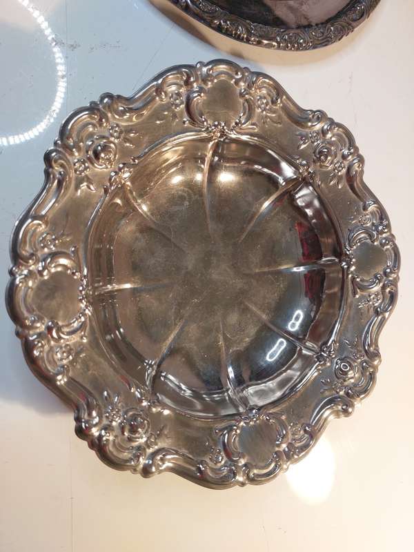 2 MEDIUM SIZE SILVER PLATED VINTAGE SERVING TRAYS SOLD AS IS
