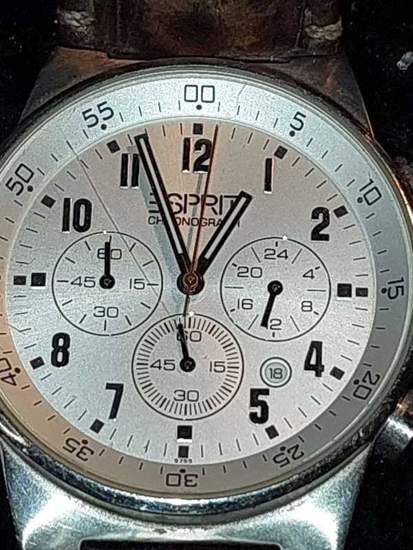 A JOB LOT FANCY DRESS WATCHES SOLD AS IS NOT TESTED